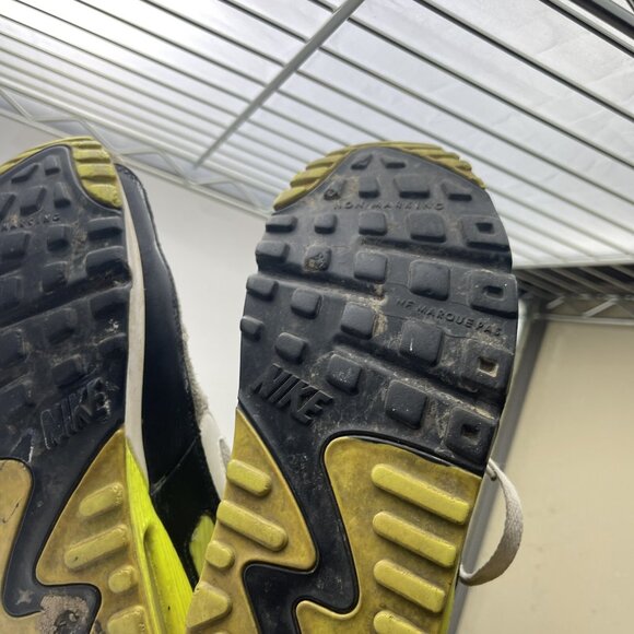 Nike Air Max 90 Premium Retro Trainers, size 6Y US 307793 046 - Picture 10 of 13